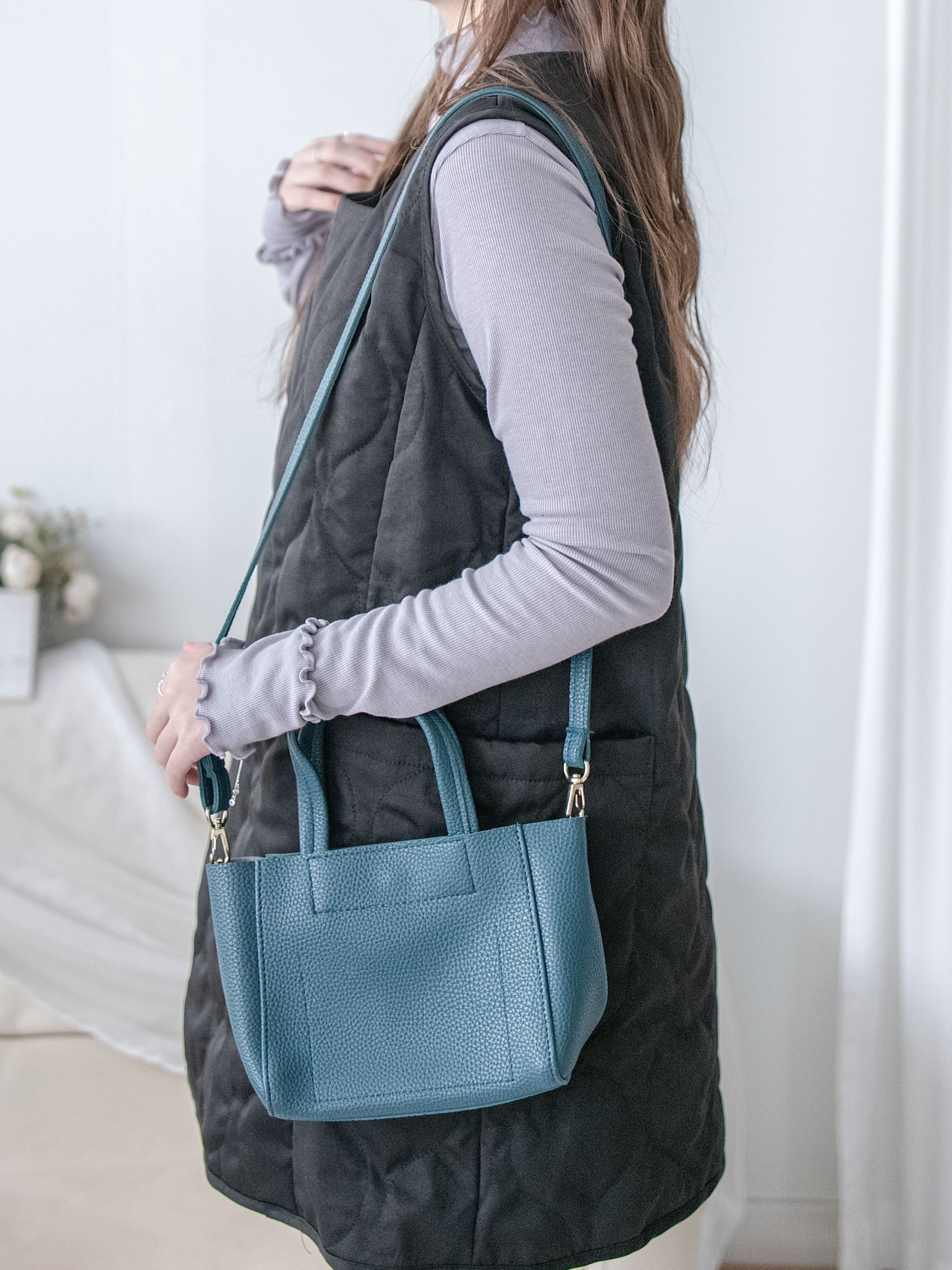 Cotton-padded Dress 黑色夾棉輕保暖A形背心裙/ DS1041