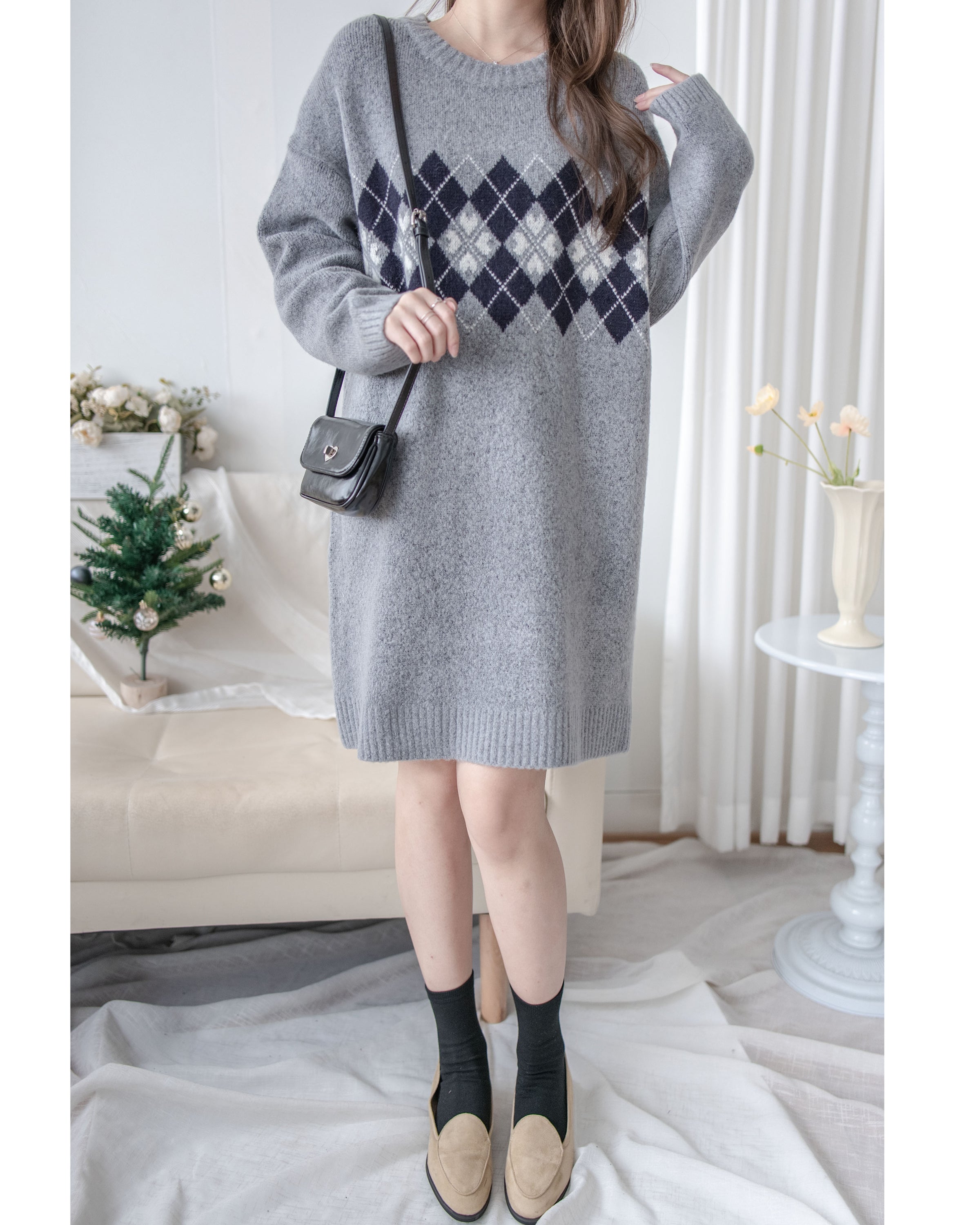 Rhombus Knit Dress 棉棉柔軟親膚英倫花瓣針織連身裙/ KT8188