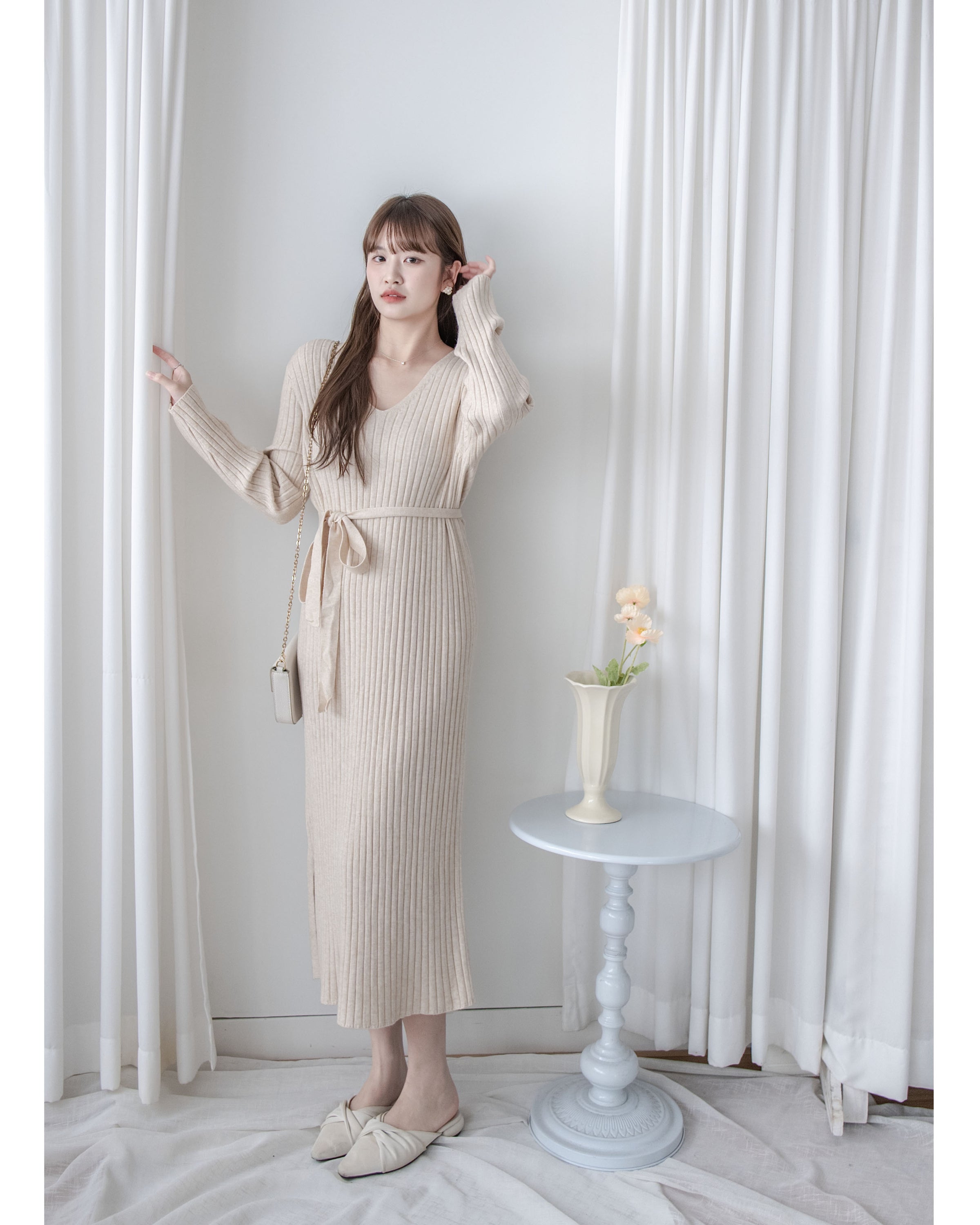 Vest Neck Dress V領側開叉彈性針織裙/ DS1034