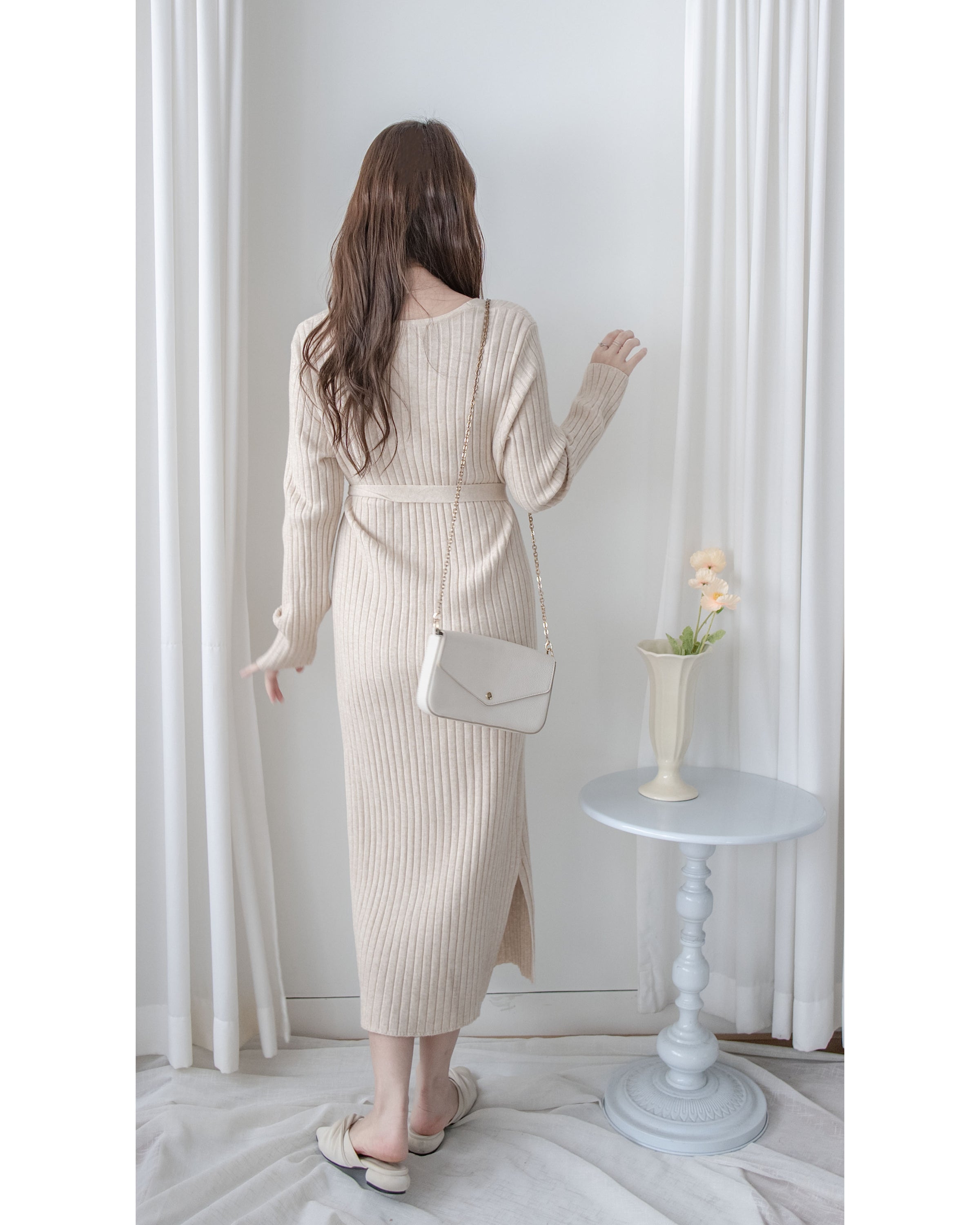 Vest Neck Dress V領側開叉彈性針織裙/ DS1034