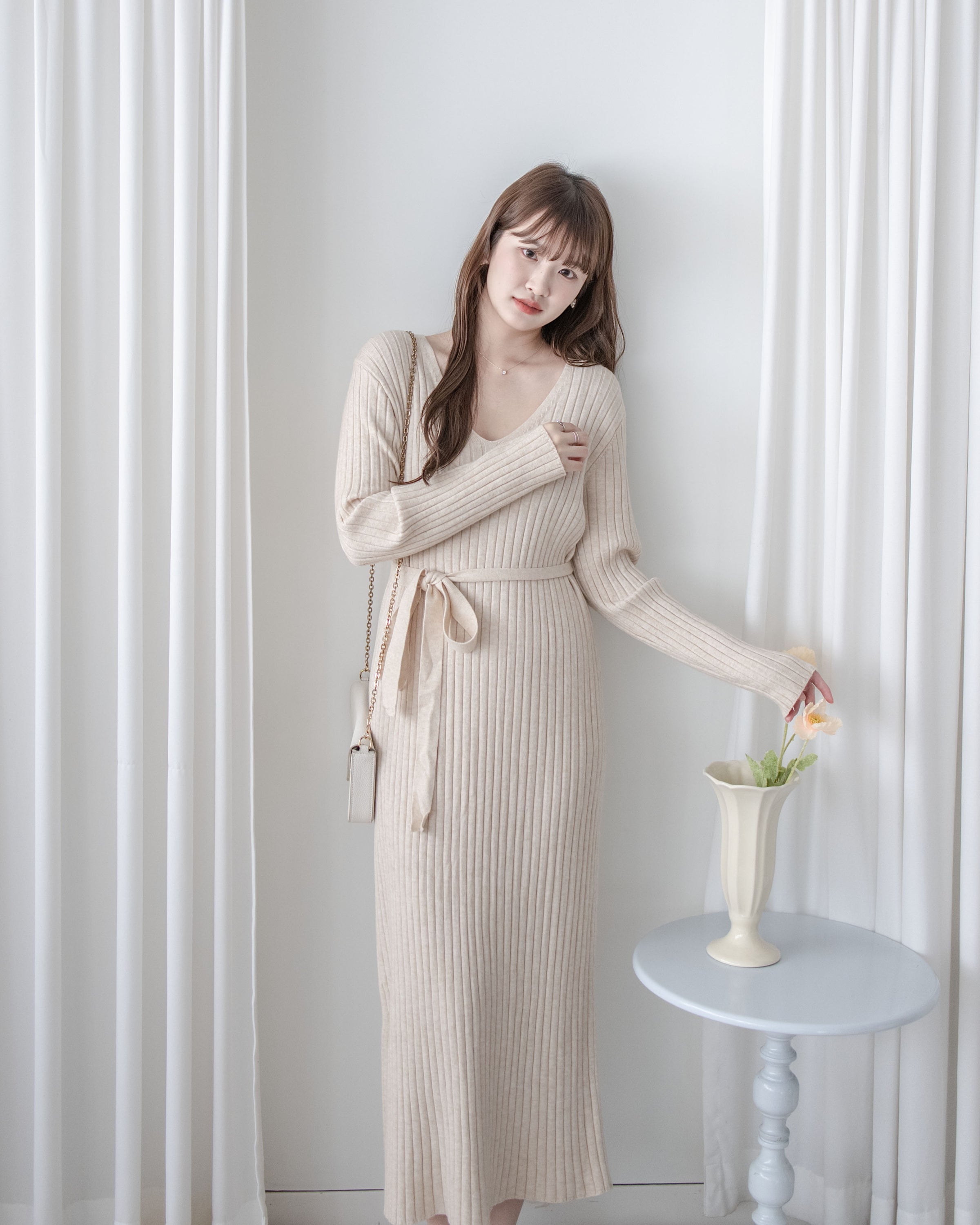 Vest Neck Dress V領側開叉彈性針織裙/ DS1034