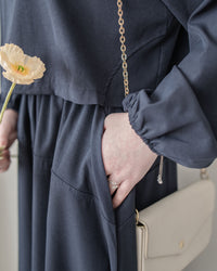 Navy Dress 輕紗圓領假兩件設計傘形連身裙/ DS1042