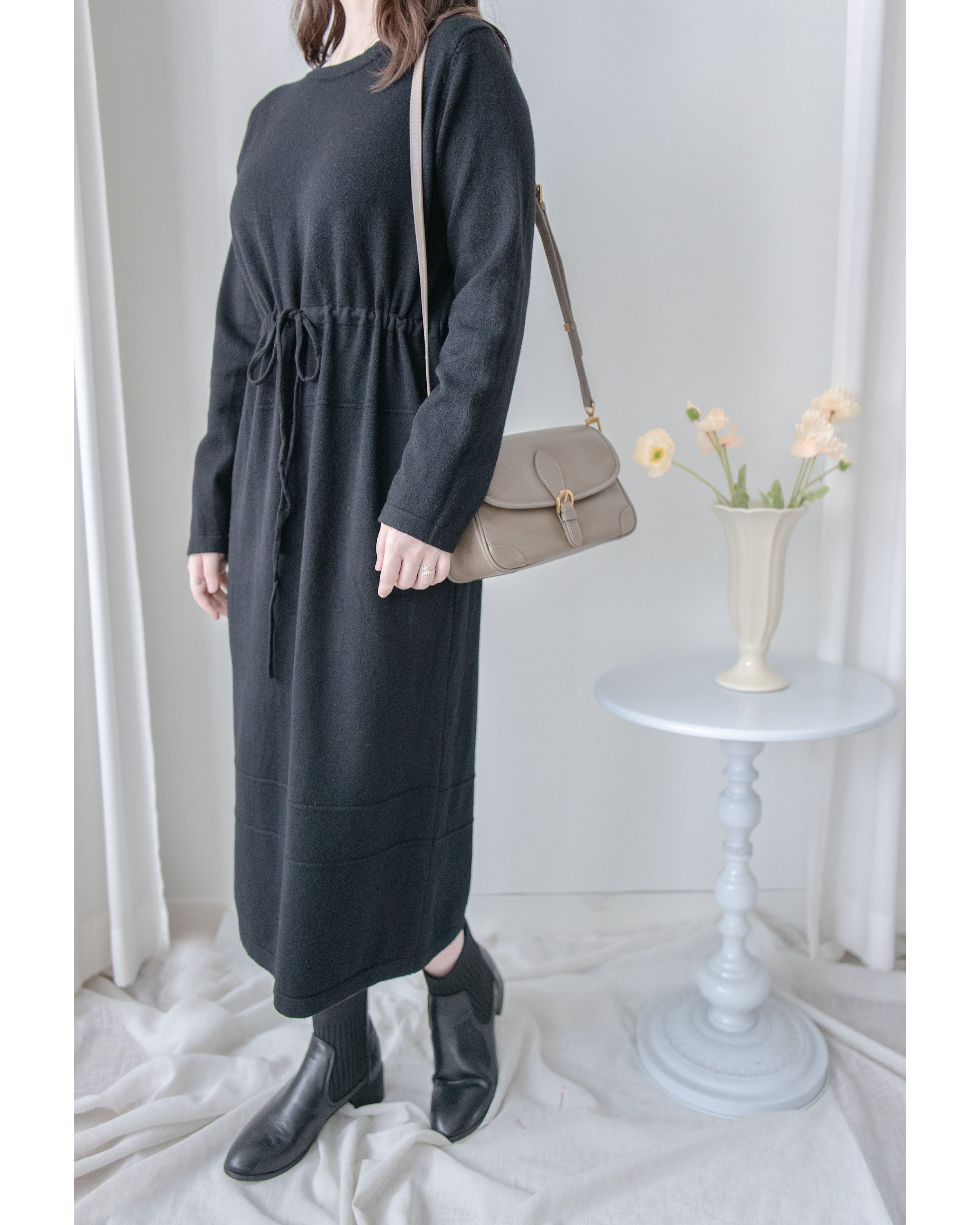 Soft Knit Dress 簡約日常立體線條設計裙/ DS1043