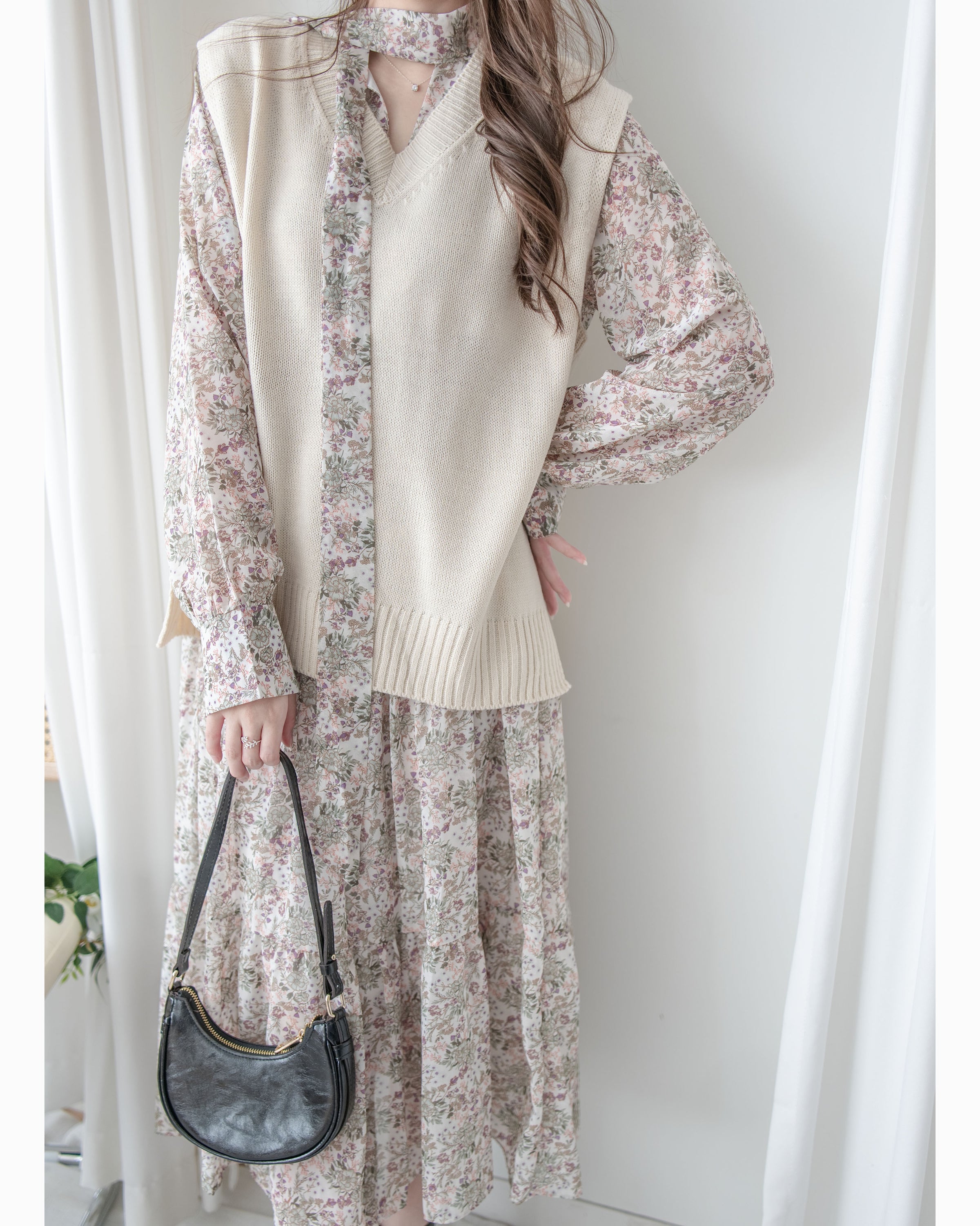 Floral Dress 雪紡碎花領口綁帶連身裙 / DS1028