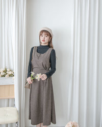 Check Set 格紋方領綁帶修腰連身裙套裝 / SE8100