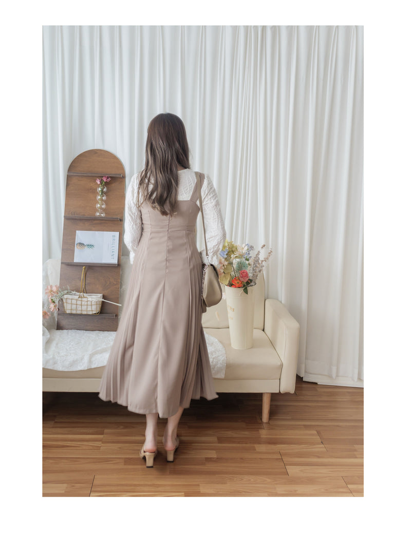 Alice Dress 彈性修身平領優雅左右百褶連身裙/ DS9837