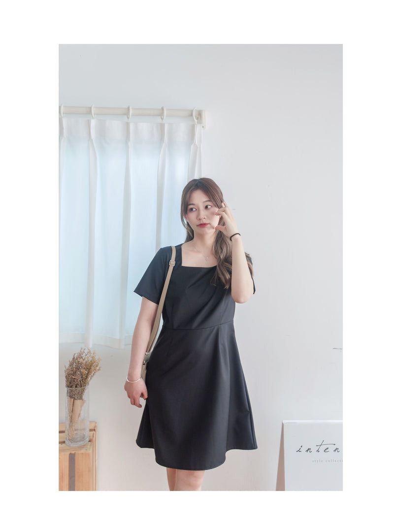 Coco Dress 方領假修腰膝上連身裙/ DS9853