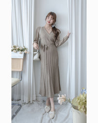 Wrap Dress 疊V領立體線條針織裙擺彈性連身裙/ DS1049