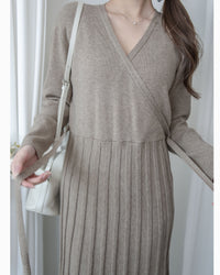 Wrap Dress 疊V領立體線條針織裙擺彈性連身裙/ DS1049