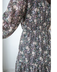 Floral Dress 雪紡碎花領口綁帶連身裙 / DS1028