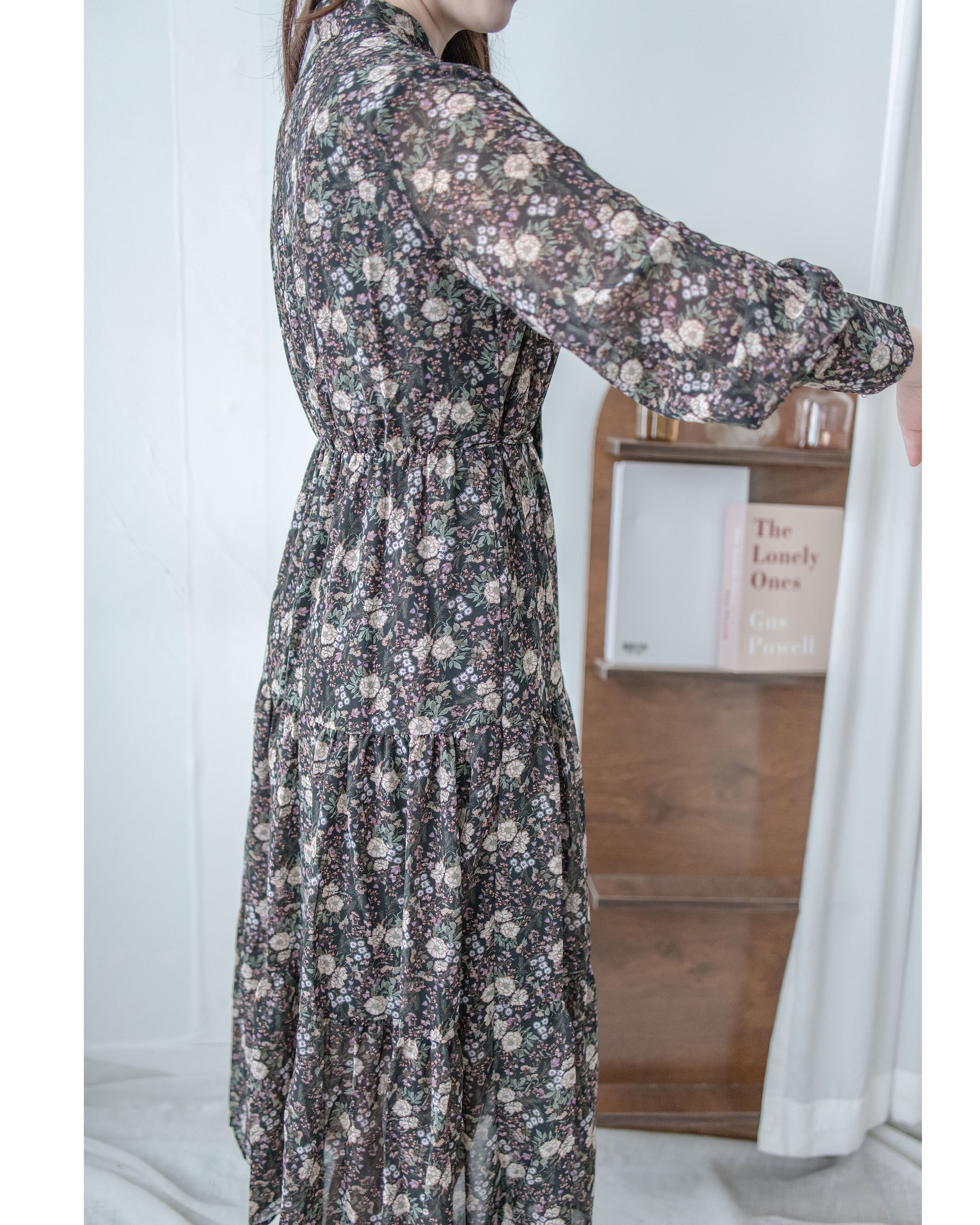 Floral Dress 雪紡碎花領口綁帶連身裙 / DS1028