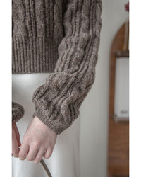 Ribbon Square Knit Top 前後兩穿蝴蝶裝飾針織上衣/ KT8191