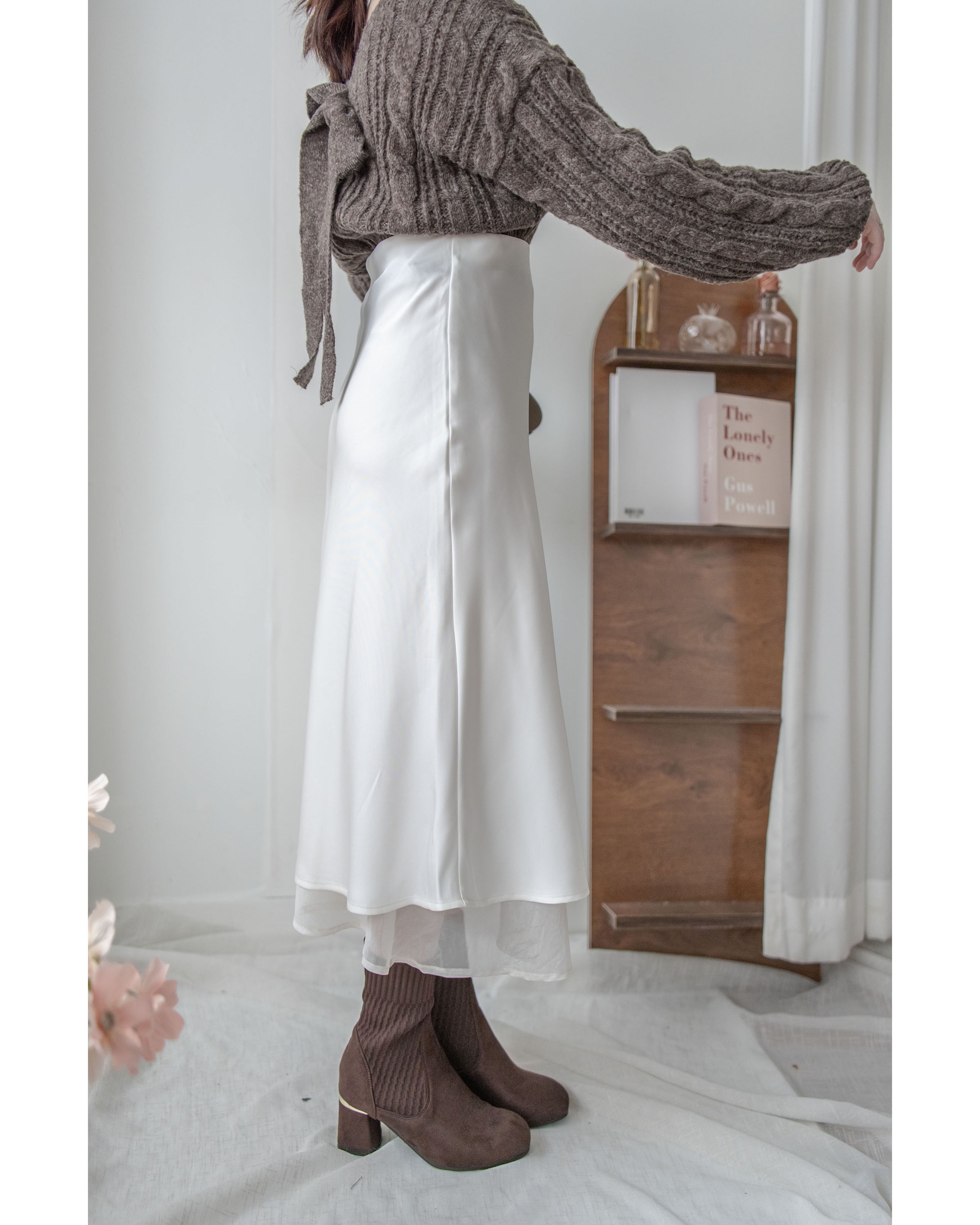 Champaign Skirt 香檳光澤拼紗彈性傘魚尾半裙 /SK8922