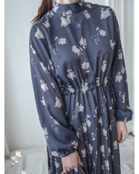 Misty Blue Floral Dress 霧藍白色花瓣舒適高雅連身裙/ DS1044