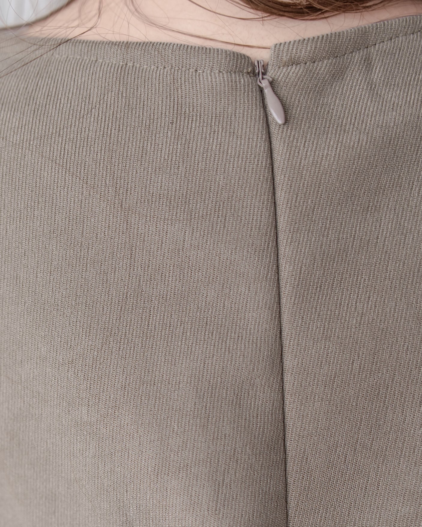 Charlotte Dress 內絨毛後置式雙口袋連身裙/ DS1056