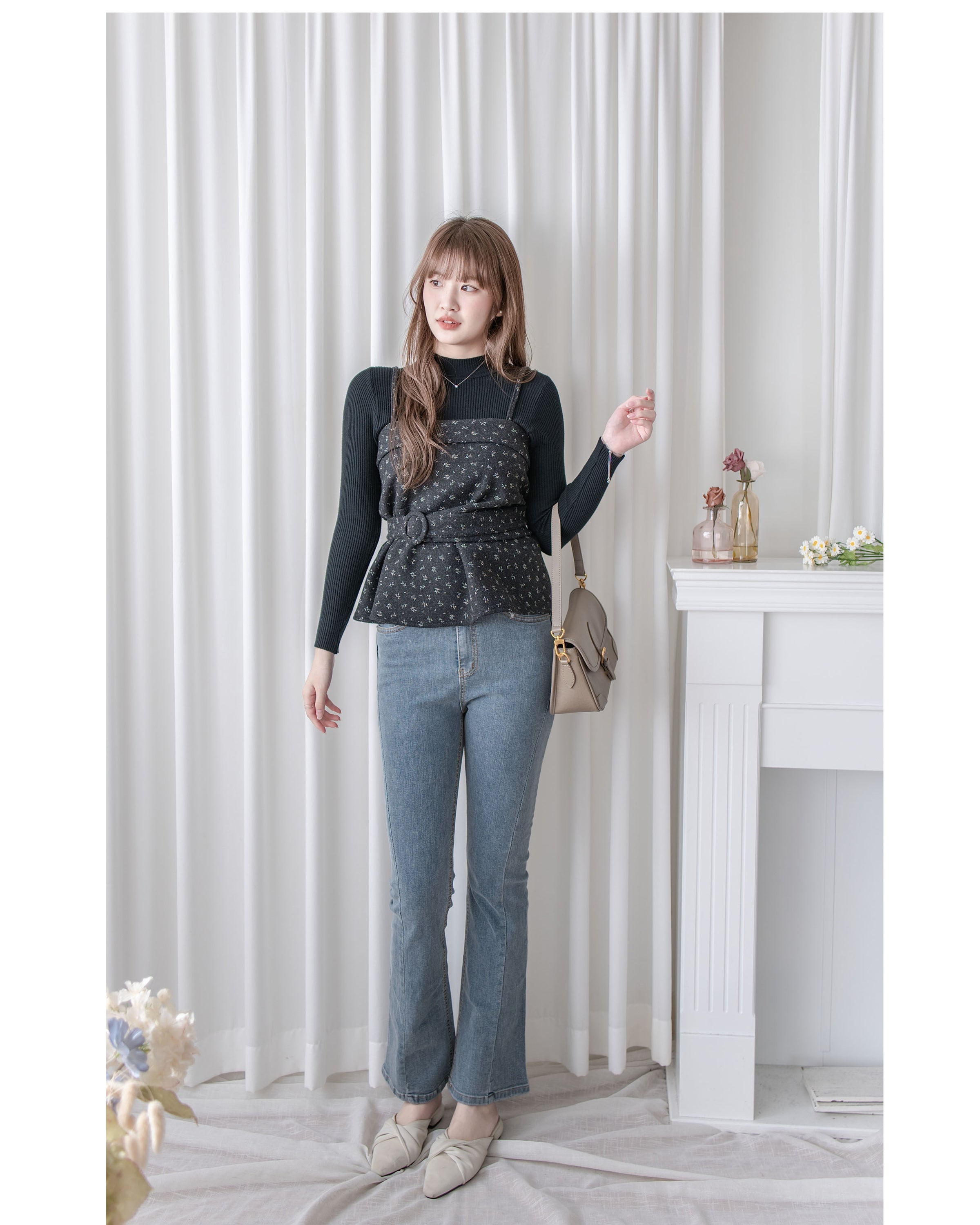 Floral Set 黑色內搭碎花吊帶背心上衣套裝/ SE8101 （pre-order 1月25截單）