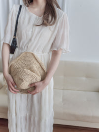 Patterned Lace Dress 格紋通花感修腰連身裙/ DS9861