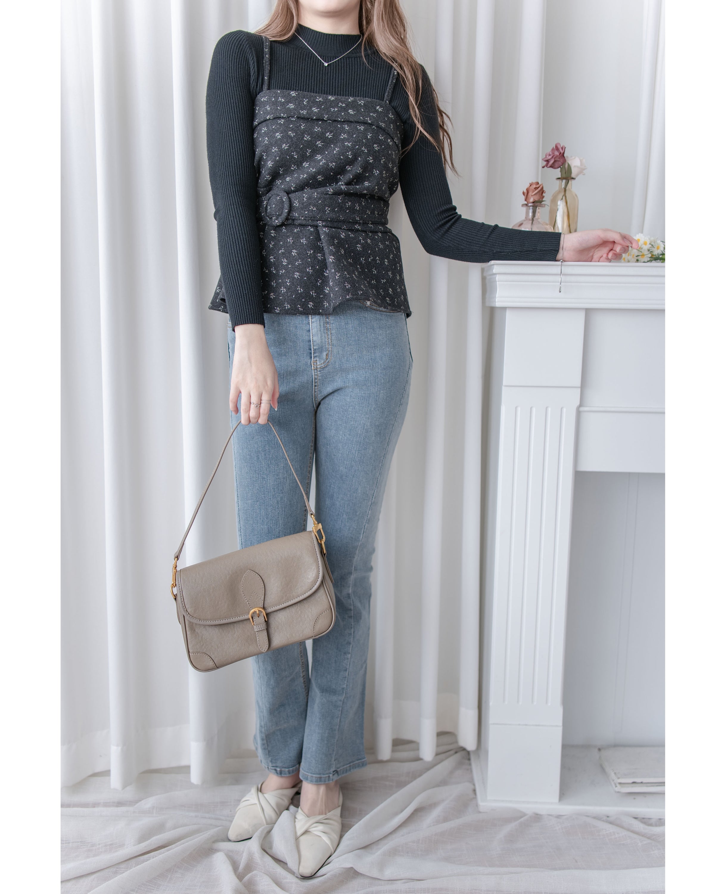 Floral Set 黑色內搭碎花吊帶背心上衣套裝/ SE8101 （pre-order 1月25截單）