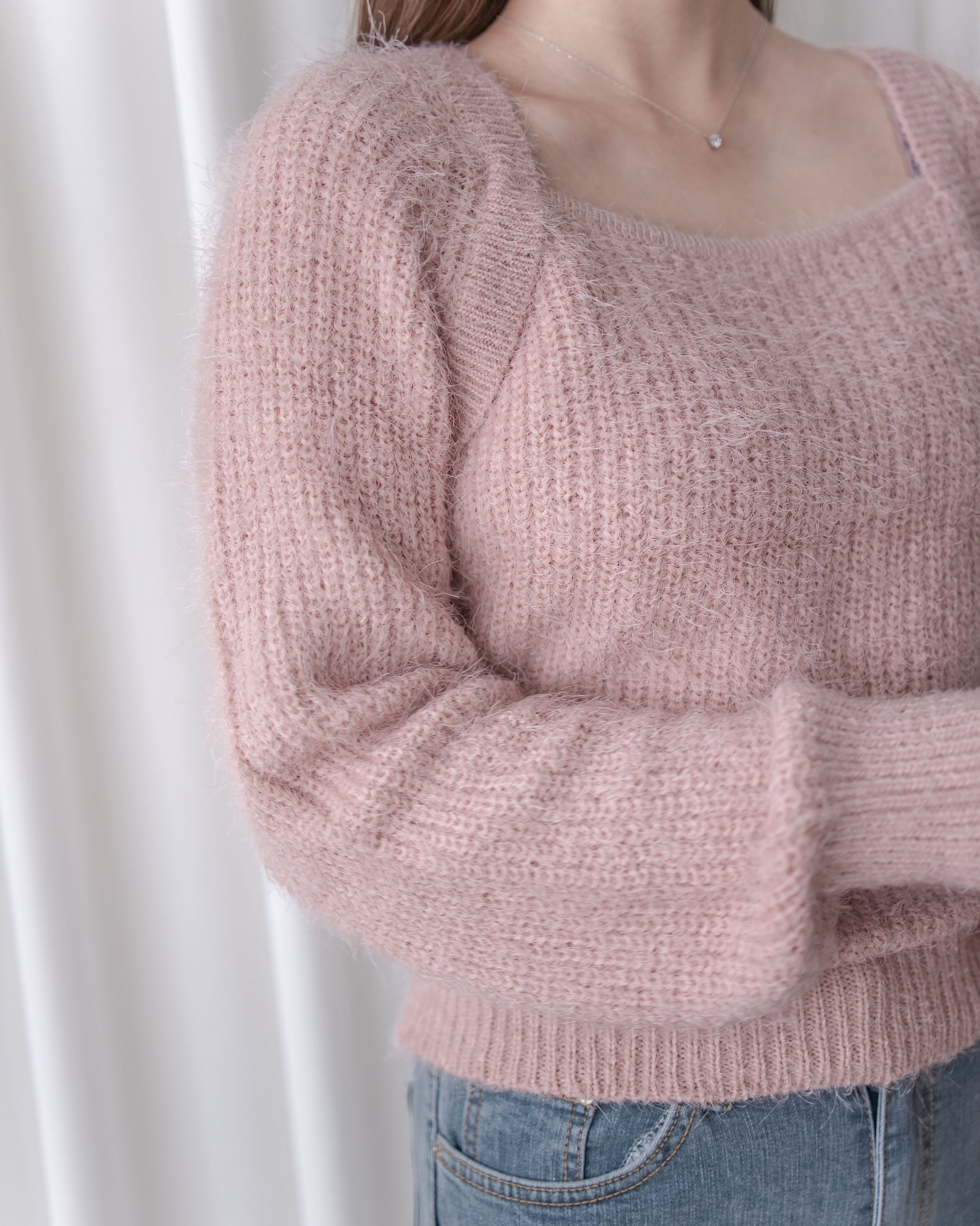 Square collar Mellow Top 顯鎖骨方領親膚針織上衣/ KT8192 (pre-order ivory/softpink 1月25截單)