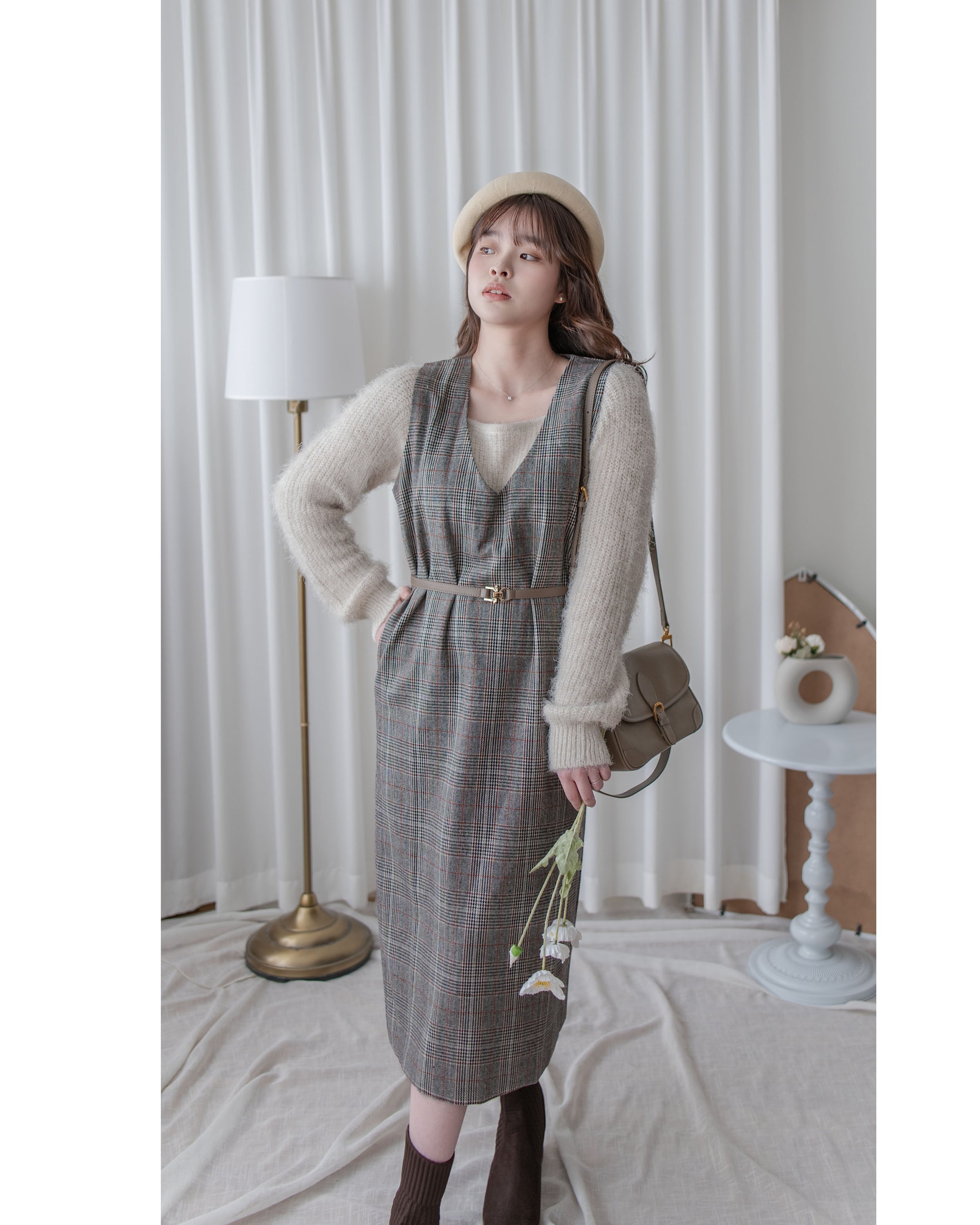 Check Vest Dress 格紋微開衩直身背心裙/ DS1051（pre-order 1月25截單)