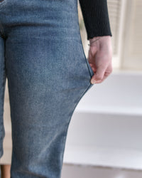 Winter Slim Jeans 高彈力內加絨保暖直筒牛仔褲/ PT8474