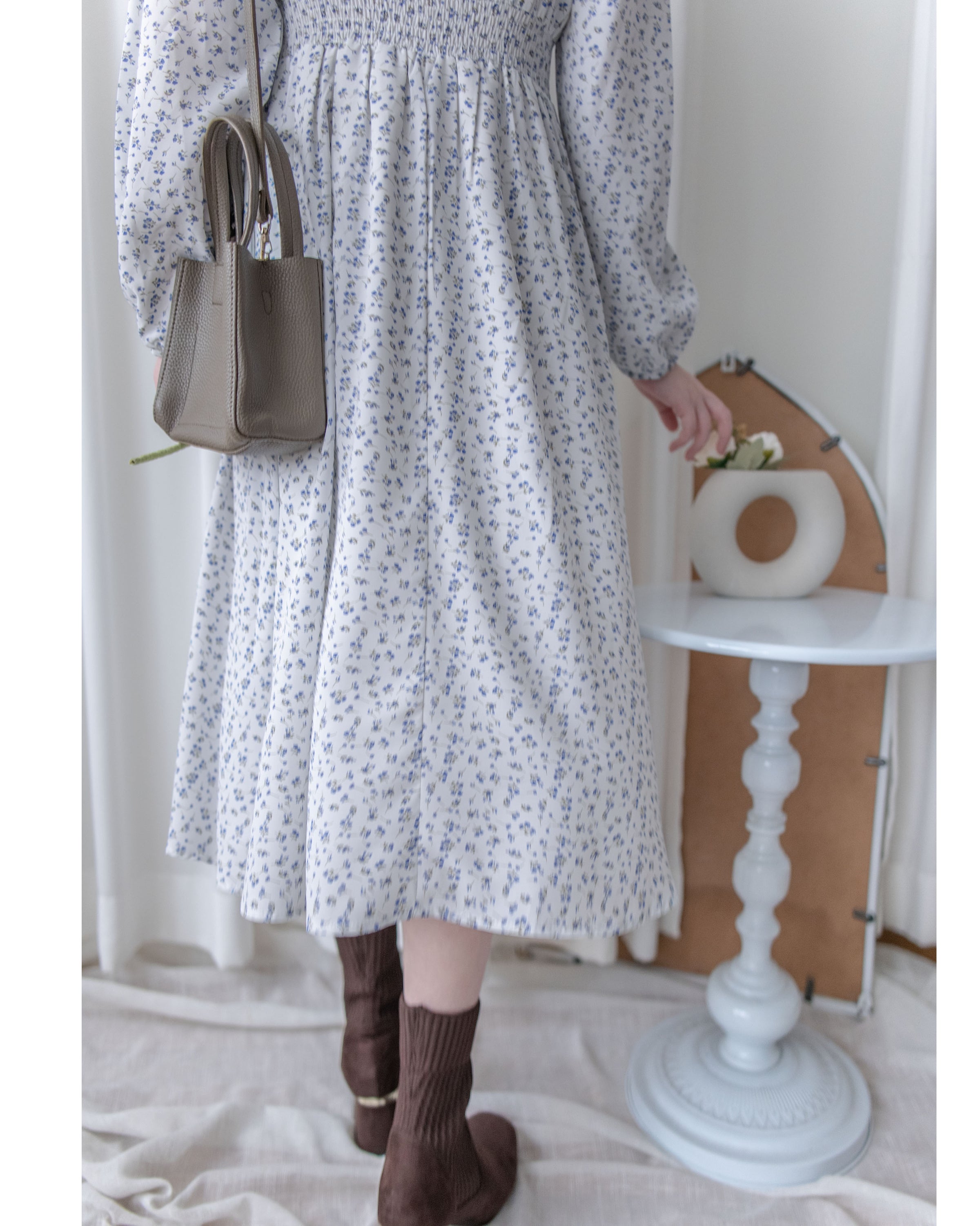French Floral Button Dress 法式V領單色印花顯瘦腰封連身裙/ DS1060 (White Soldout)