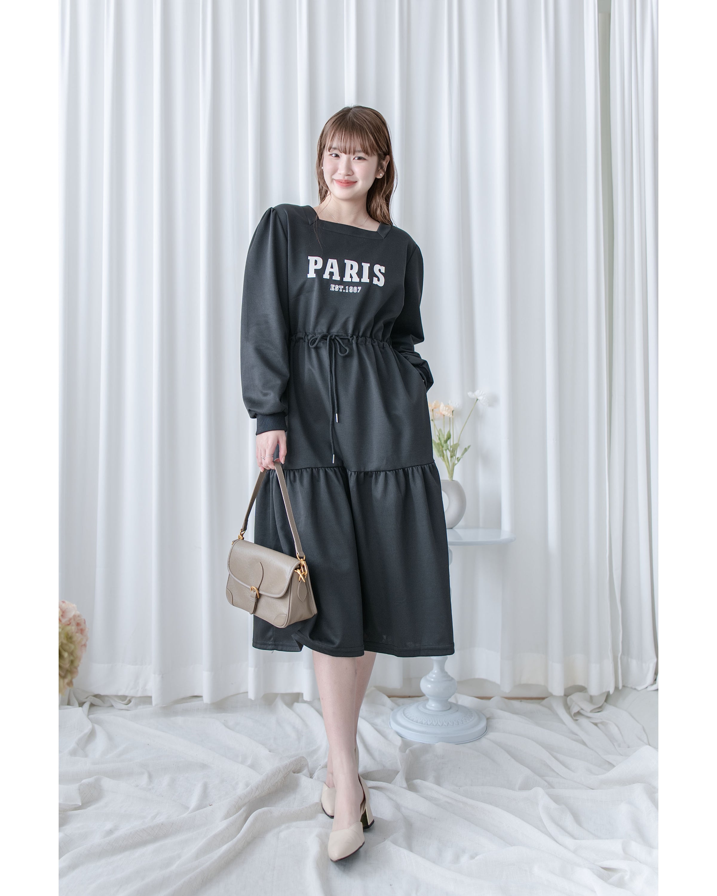 Paris Square Neck Dress 字母方領束繩修腰連身裙/ DS1057 (pre-order black)
