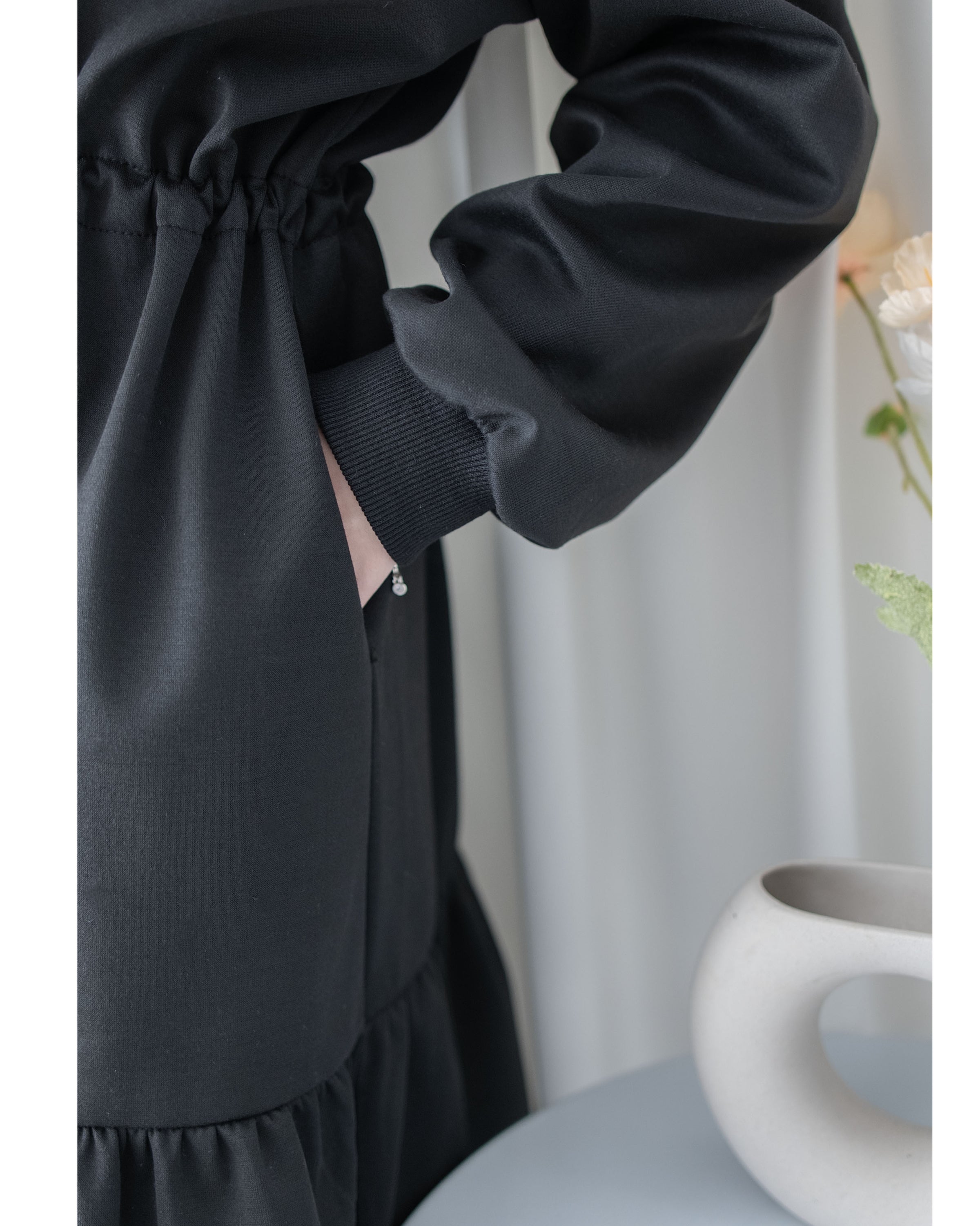Paris Square Neck Dress 字母方領束繩修腰連身裙/ DS1057 (pre-order black)