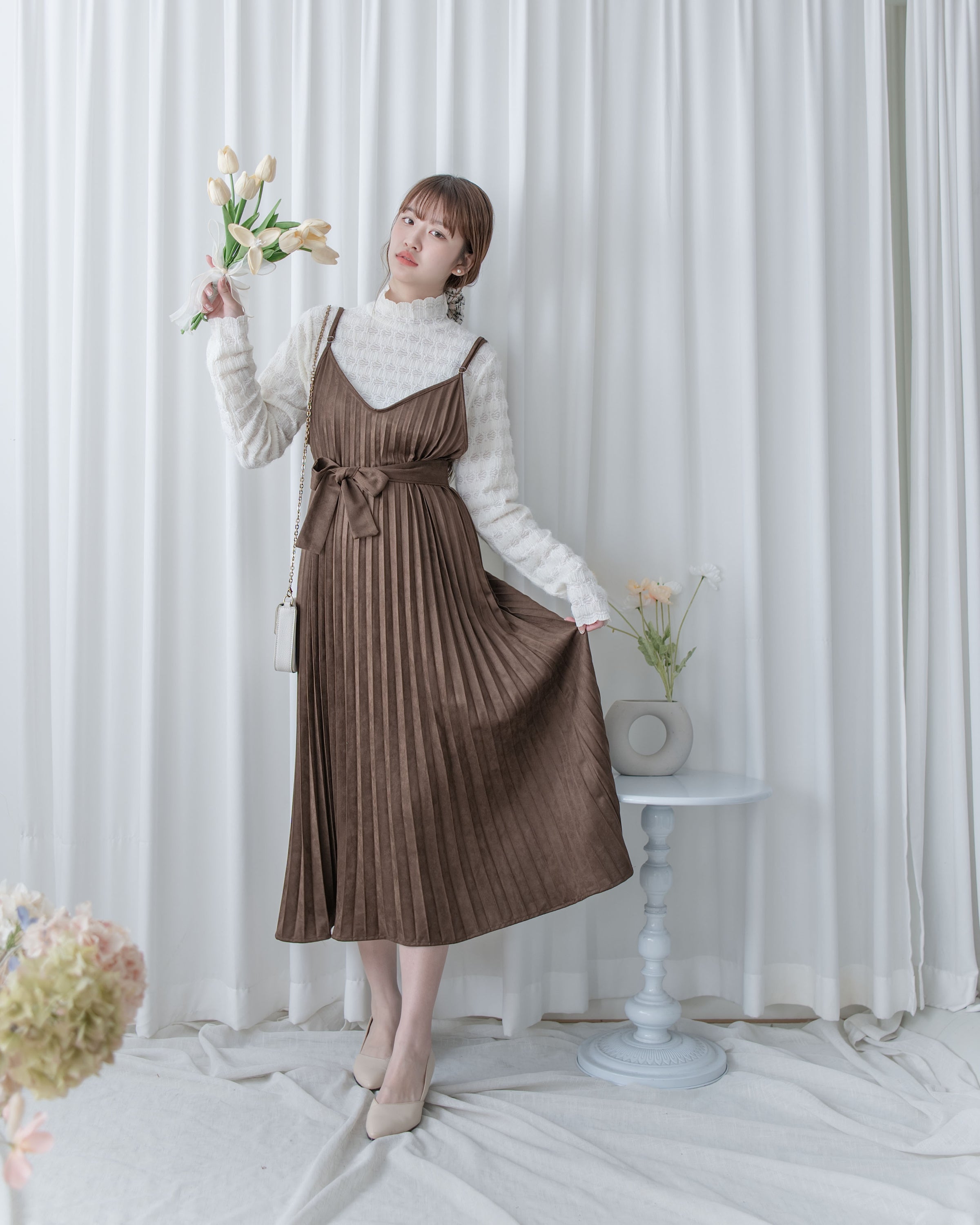 Pleated Vest Dress 立體細褶V領吊帶百褶長裙/ DS1061