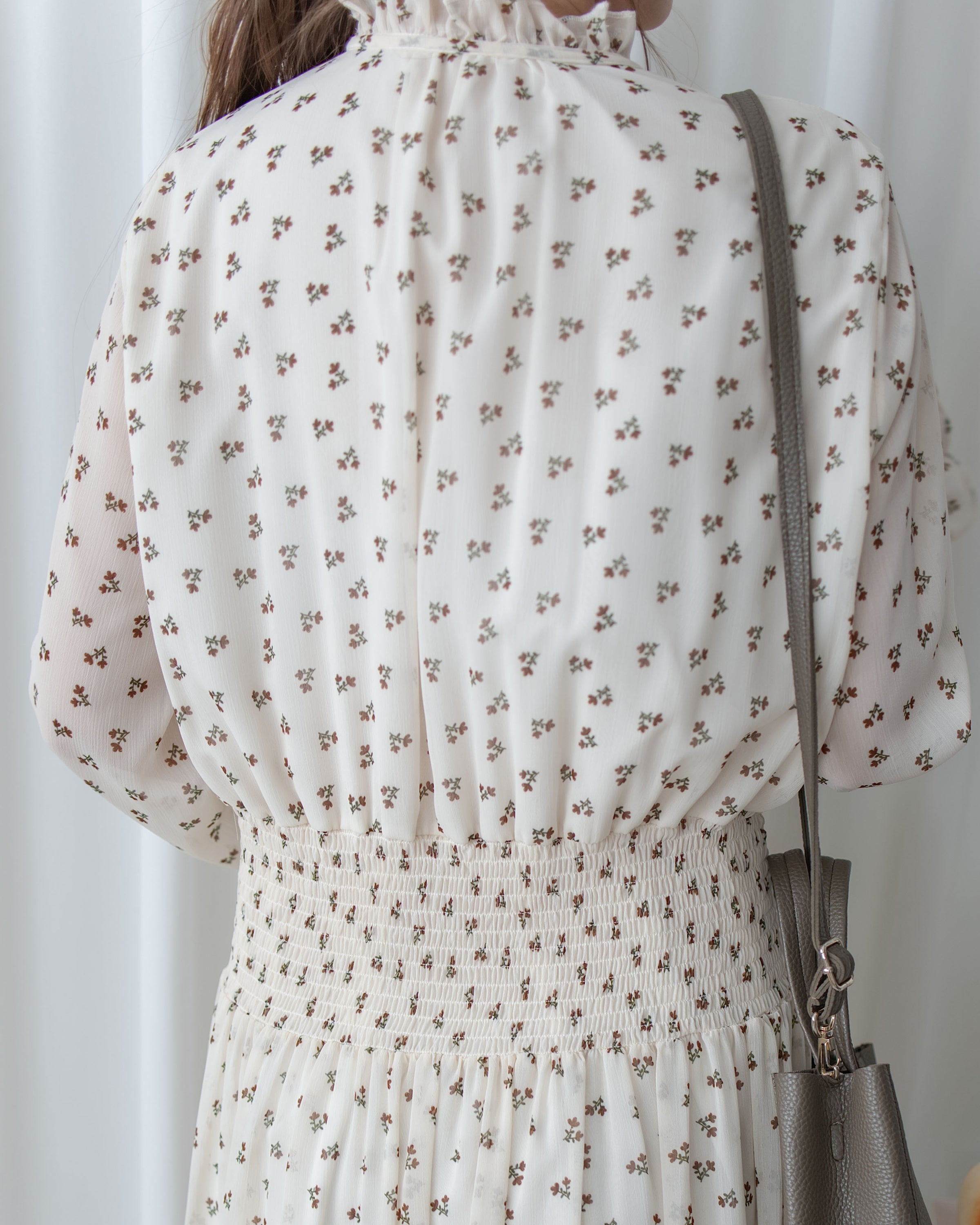 Star Floral Dress 雪紡星花木耳邊修腰連身裙/ DS1064 (Pre-order 2月5日截單)