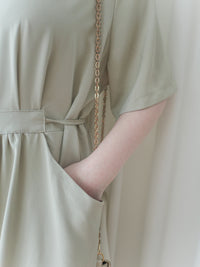 V Collar Jumpsuit V領簡約腰間車摺修腰連身褲/ DS9877
