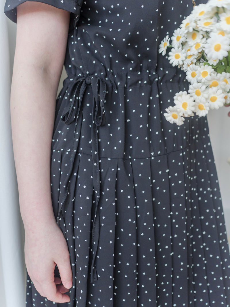 Adore Dress 心形印花腰下百摺裙擺連身裙/ DS9876