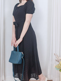 Black Garden Dress 黑色方領立體小花連身裙/ DS9879