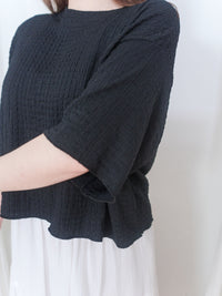 Round Collar Top 防皺好看微花邊立體格紋上衣/ TP9134