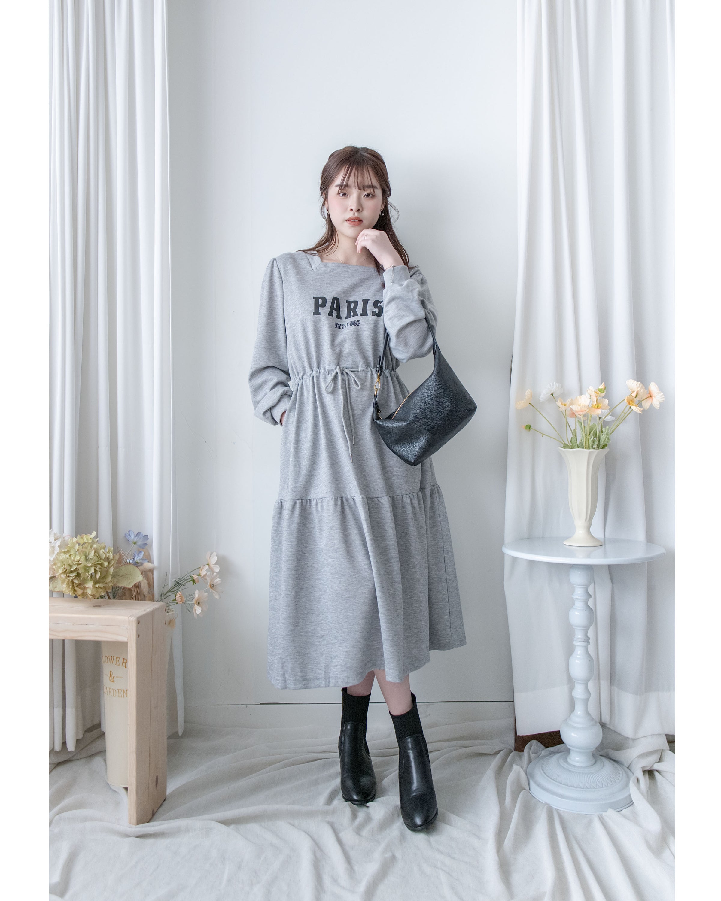 Paris Square Neck Dress 字母方領束繩修腰連身裙/ DS1057 (pre-order black)
