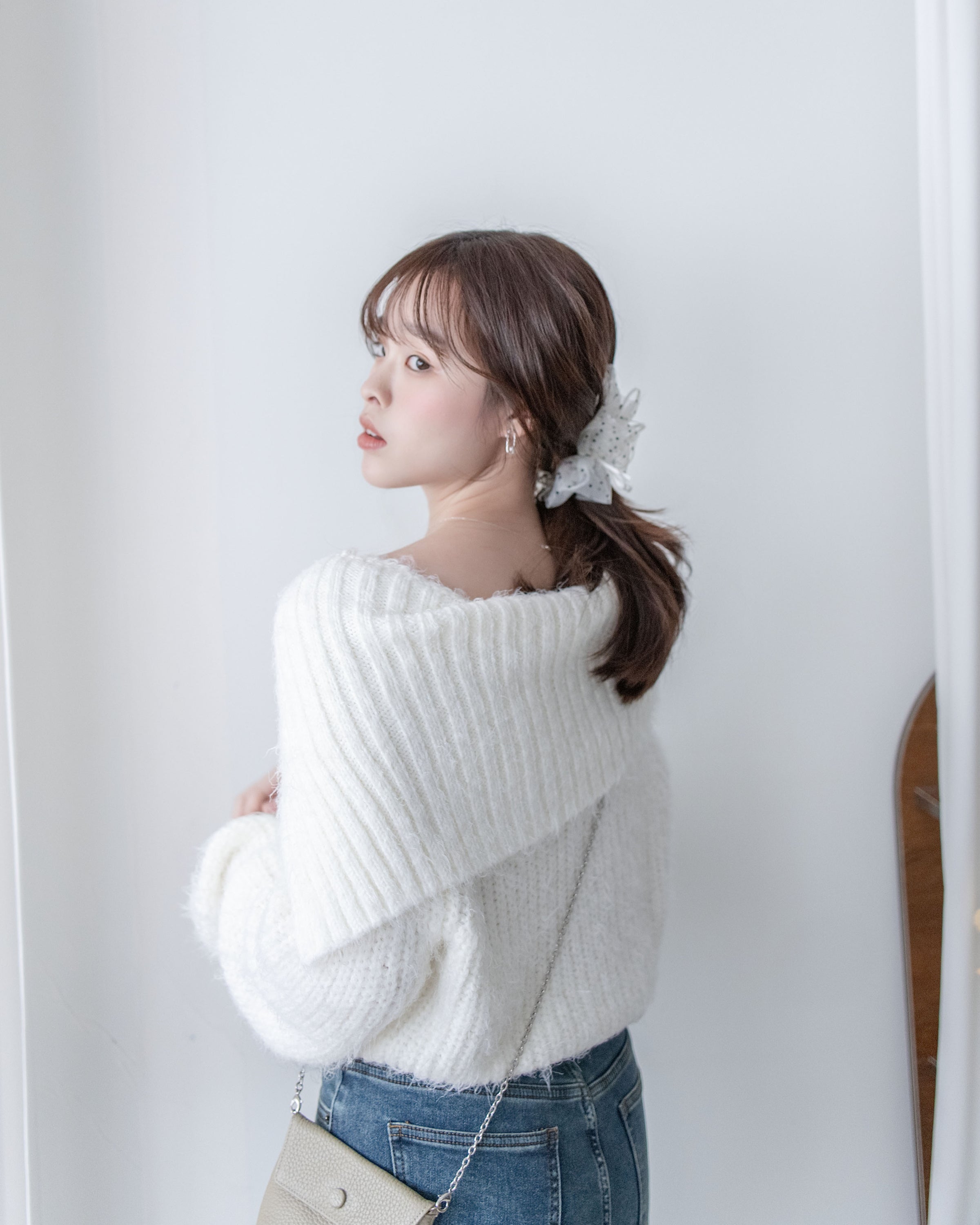 Sophie Knit Top 親膚針織大翻領V領上衣/ KT8193 (pre-order white)