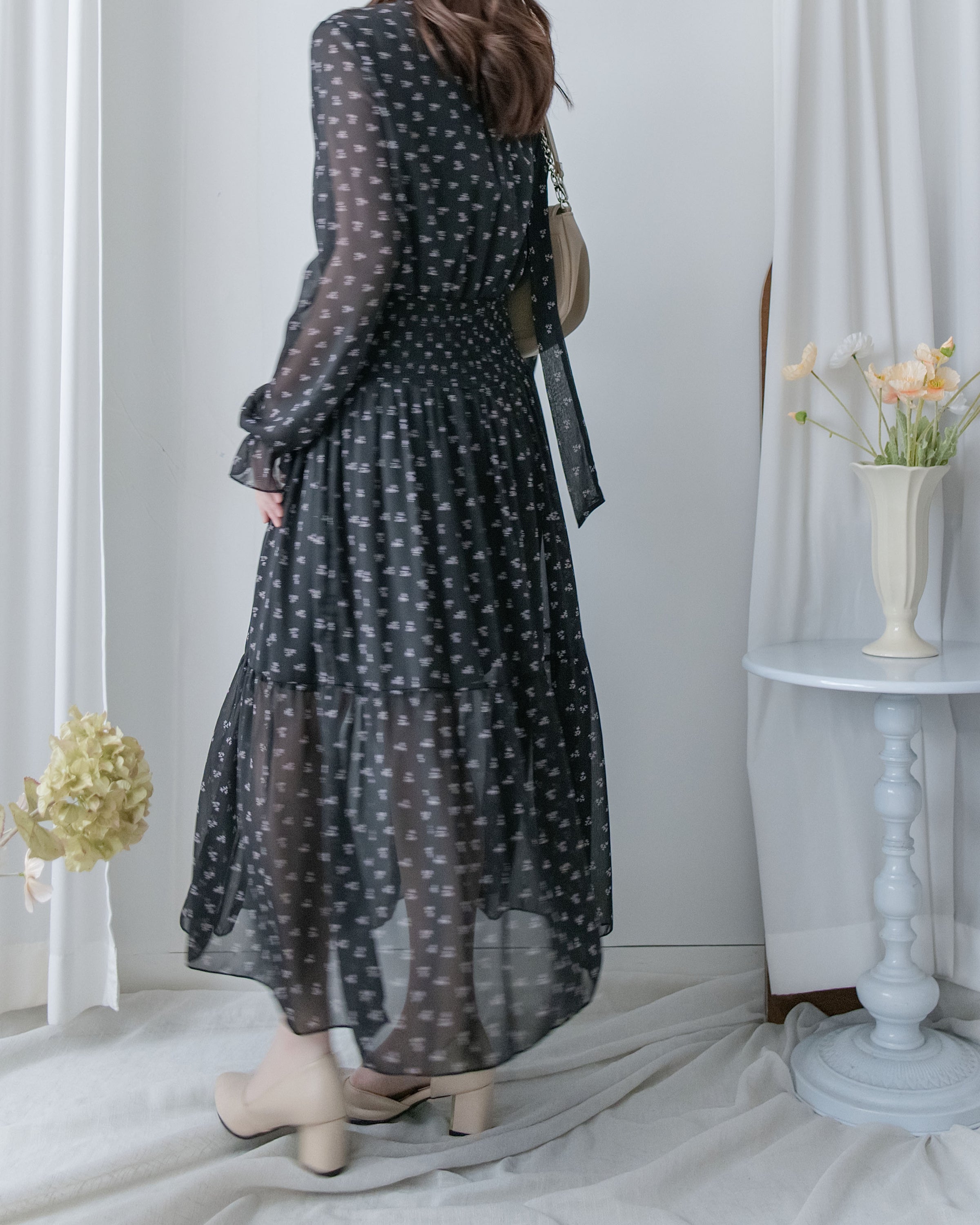 Star Floral Dress 雪紡星花木耳邊修腰連身裙/ DS1064 (Pre-order 2月5日截單)