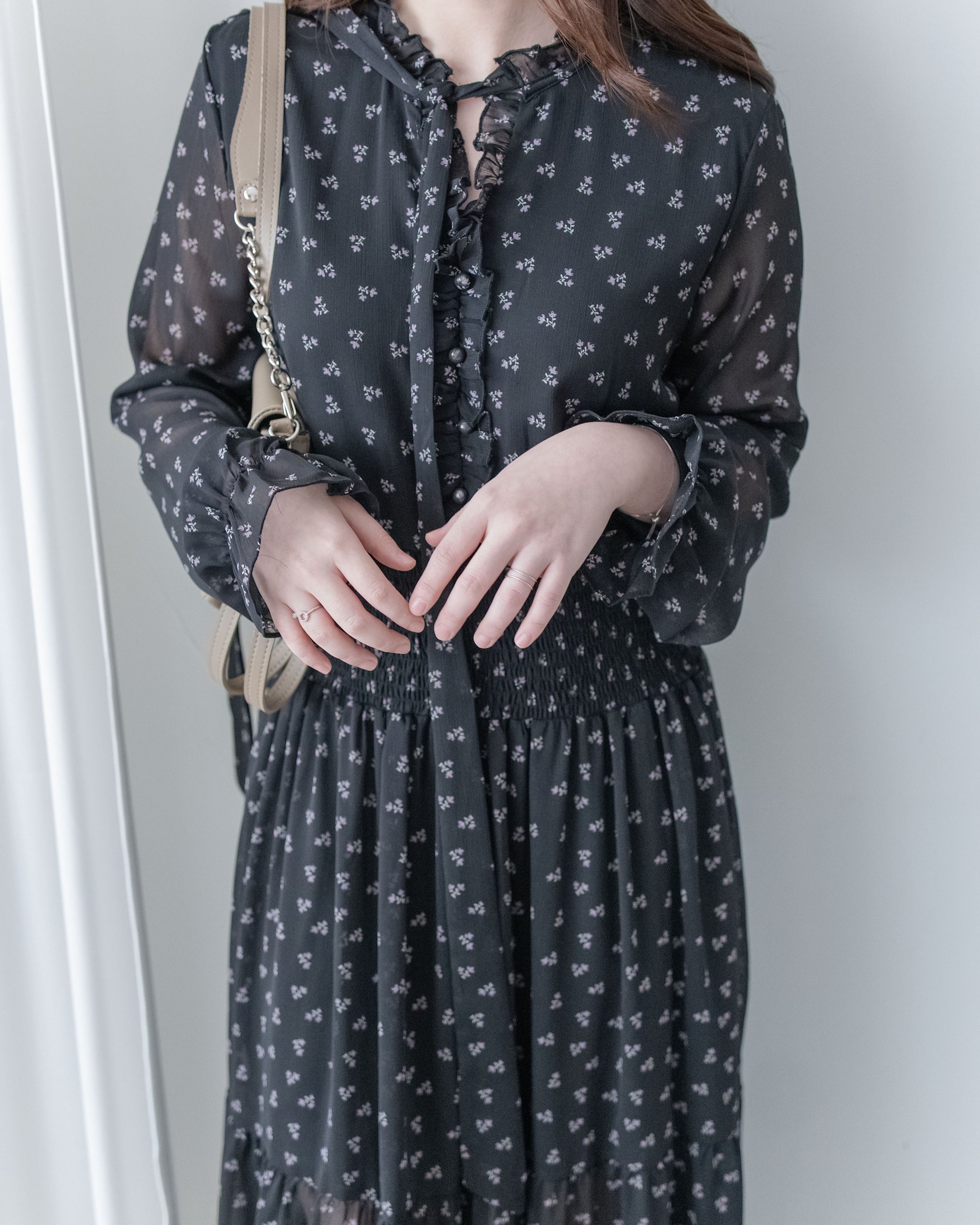 Star Floral Dress 雪紡星花木耳邊修腰連身裙/ DS1064 (Pre-order 2月5日截單)