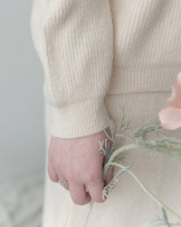 V-neck Knit Skirt Set 細膩條紋V領上衣直裙套裝/ SE8106 (Pre-order 2月5日截單)