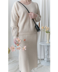 V-neck Knit Skirt Set 細膩條紋V領上衣直裙套裝/ SE8106 (Pre-order 2月5日截單)