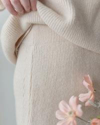 V-neck Knit Skirt Set 細膩條紋V領上衣直裙套裝/ SE8106 (Pre-order 2月5日截單)