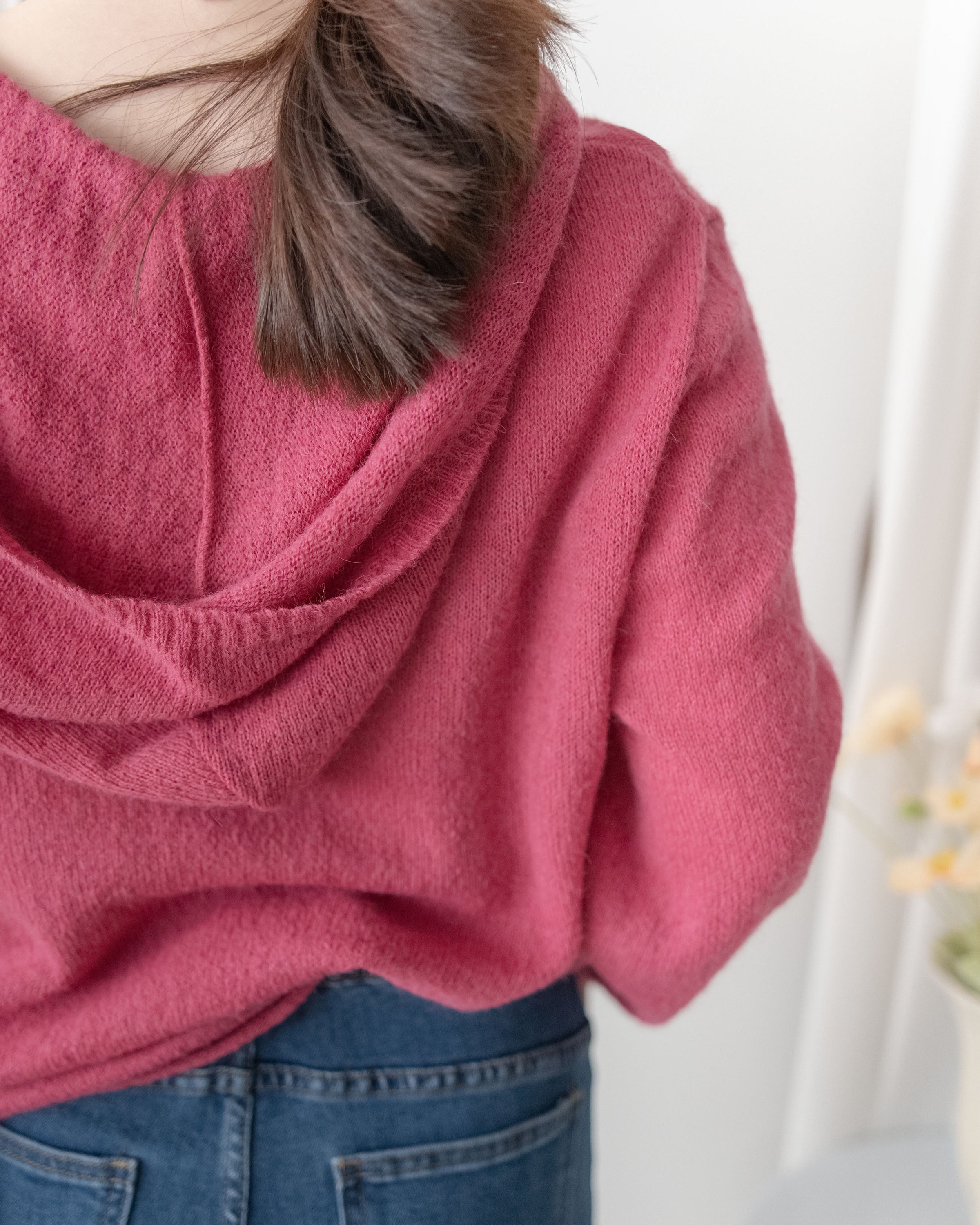 V-neck Hooded Knit Top 連帽 V 領針織上衣/ TP9207