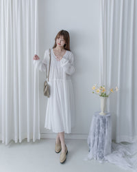 [Style 1] Stripe Cotton Lace Dress V領剪裁通花直紋長裙/ DS1071（優惠至 2月13日）