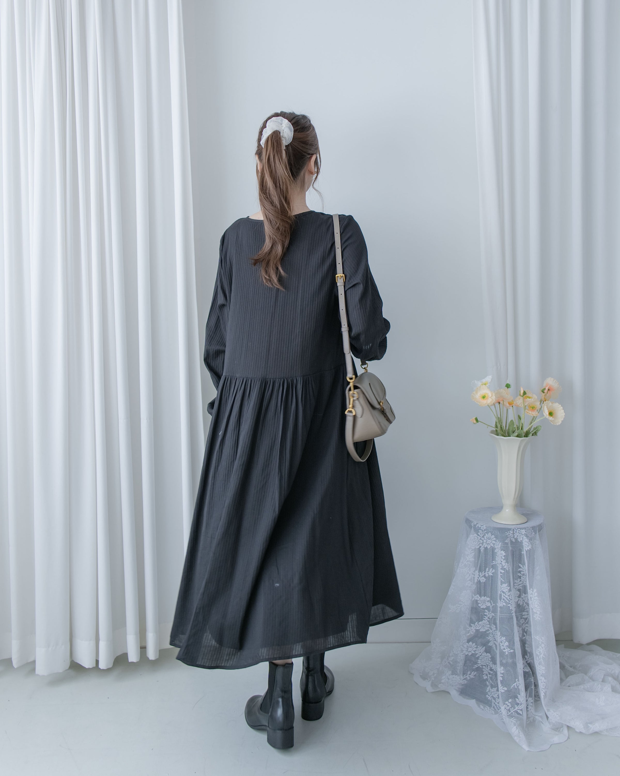 [Style 1] Stripe Cotton Lace Dress V領剪裁通花直紋長裙/ DS1071（優惠至 2月13日）