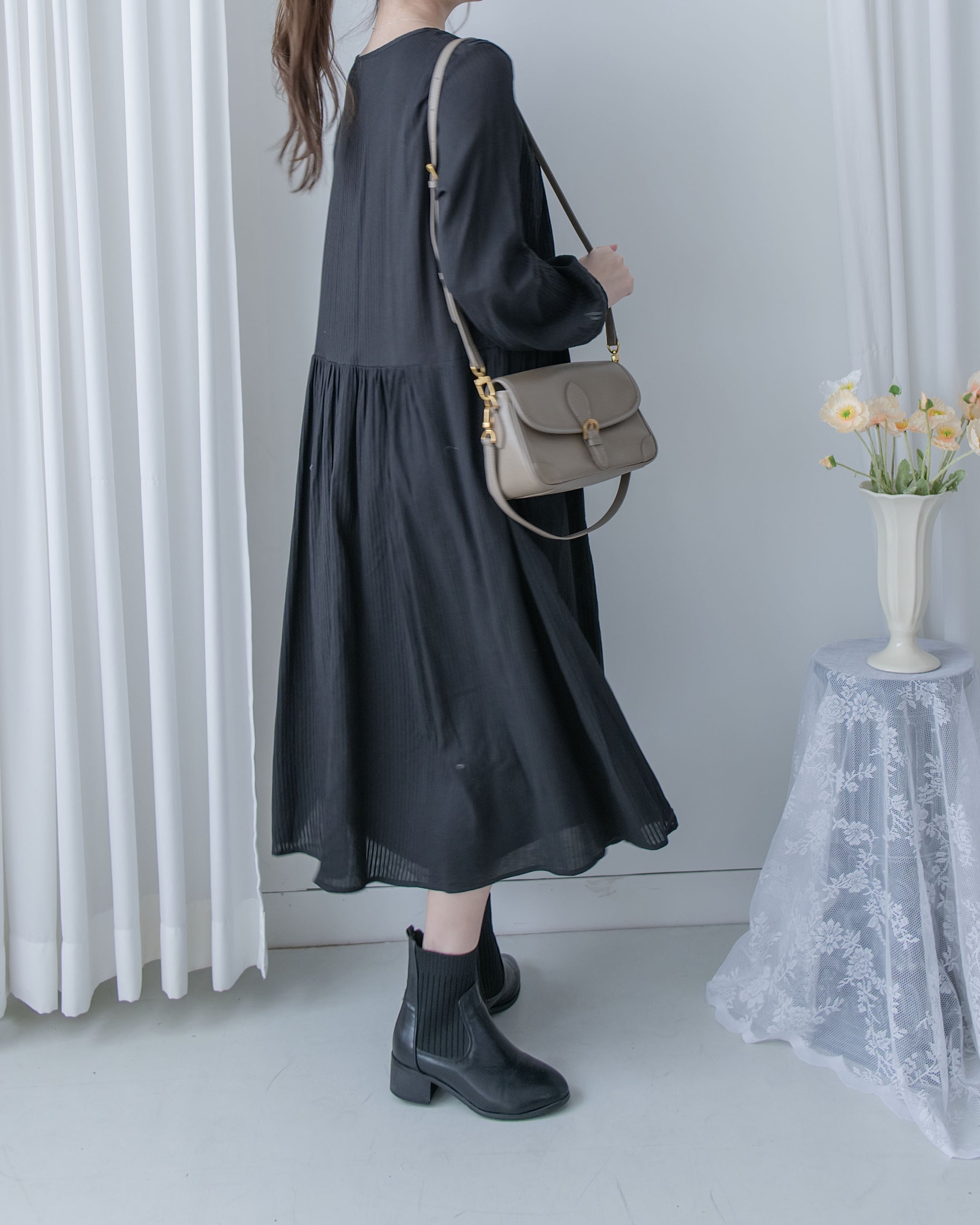 [Style 1] Stripe Cotton Lace Dress V領剪裁通花直紋長裙/ DS1071（優惠至 2月13日）