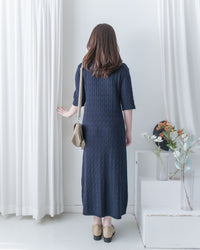 Cable-Knit Navy Dress 經典扭紋輕修腰針織連身裙/ DS1078