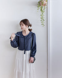 PolkaDot Scarf Blouse 光澤感小點V領綁結微短上衣/ BU9130