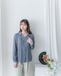 Button Collar Blouse 立體細褶V領金扣襯衫/ BU9127 (Pre-order steelblue milktea 3月3截單)
