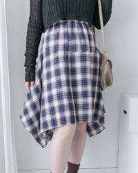 Asymmetrical Checked Skirt 不規則裙擺淡格紋半裙/ SK8924 （pre-order navy 3月3截單)