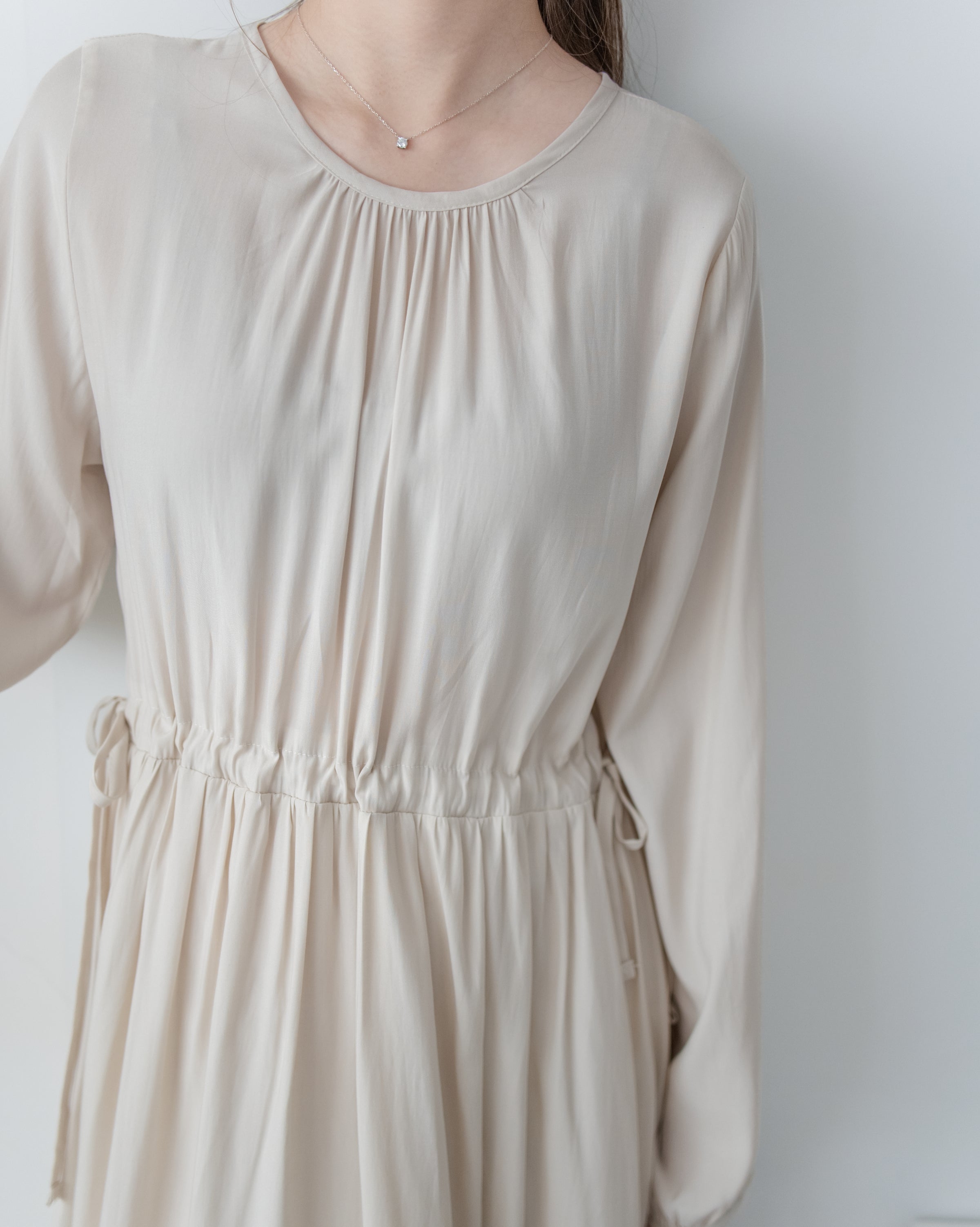 Luminous Dress 極致絲光棉顯瘦圓領蝴蝶修腰長裙/ DS1080